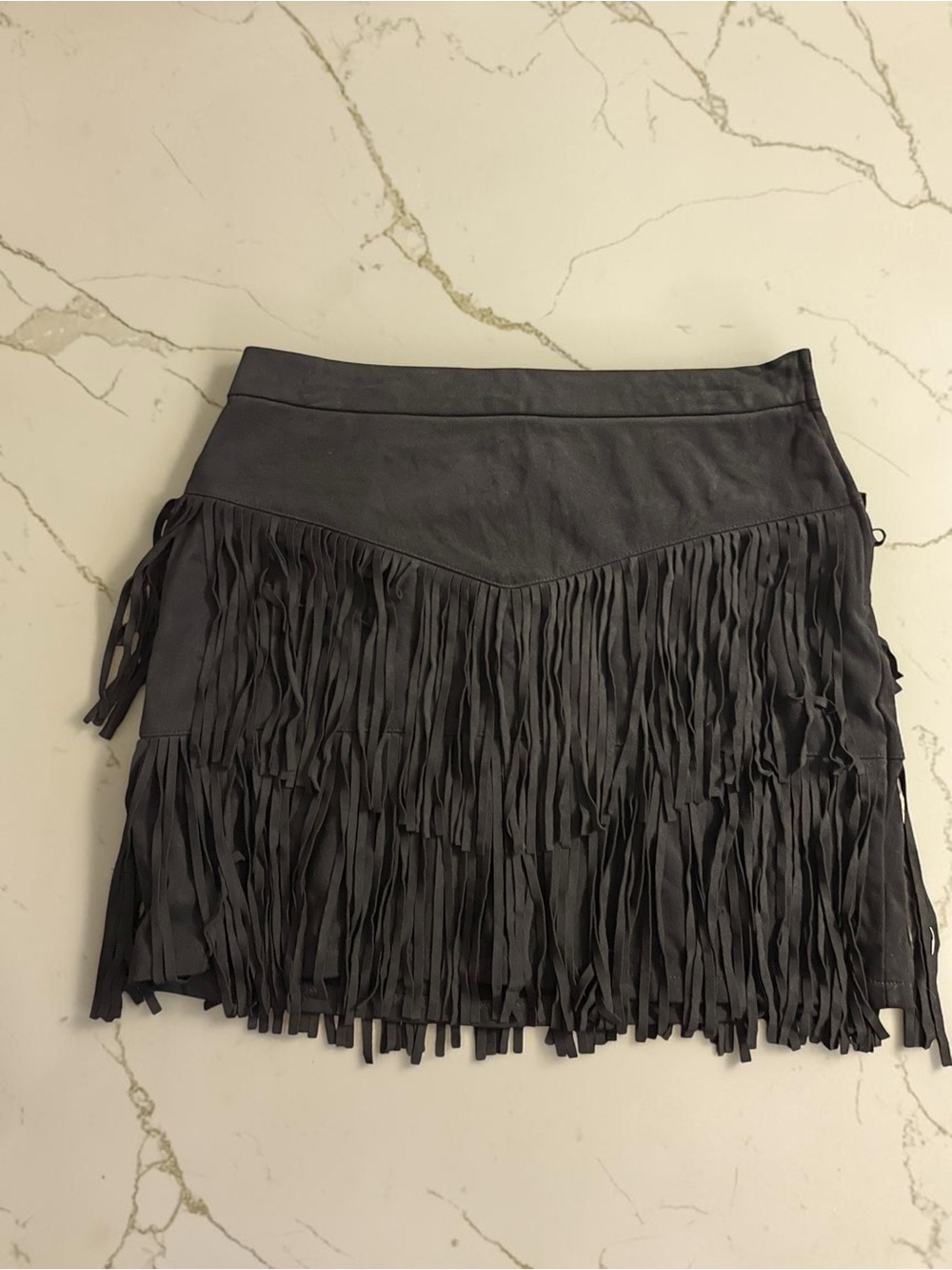 ALYA BLACK size large